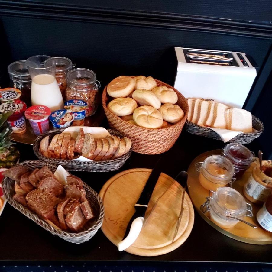 Monte Carlo Boutique Hotel 슈비노우이스쳬 외부 사진